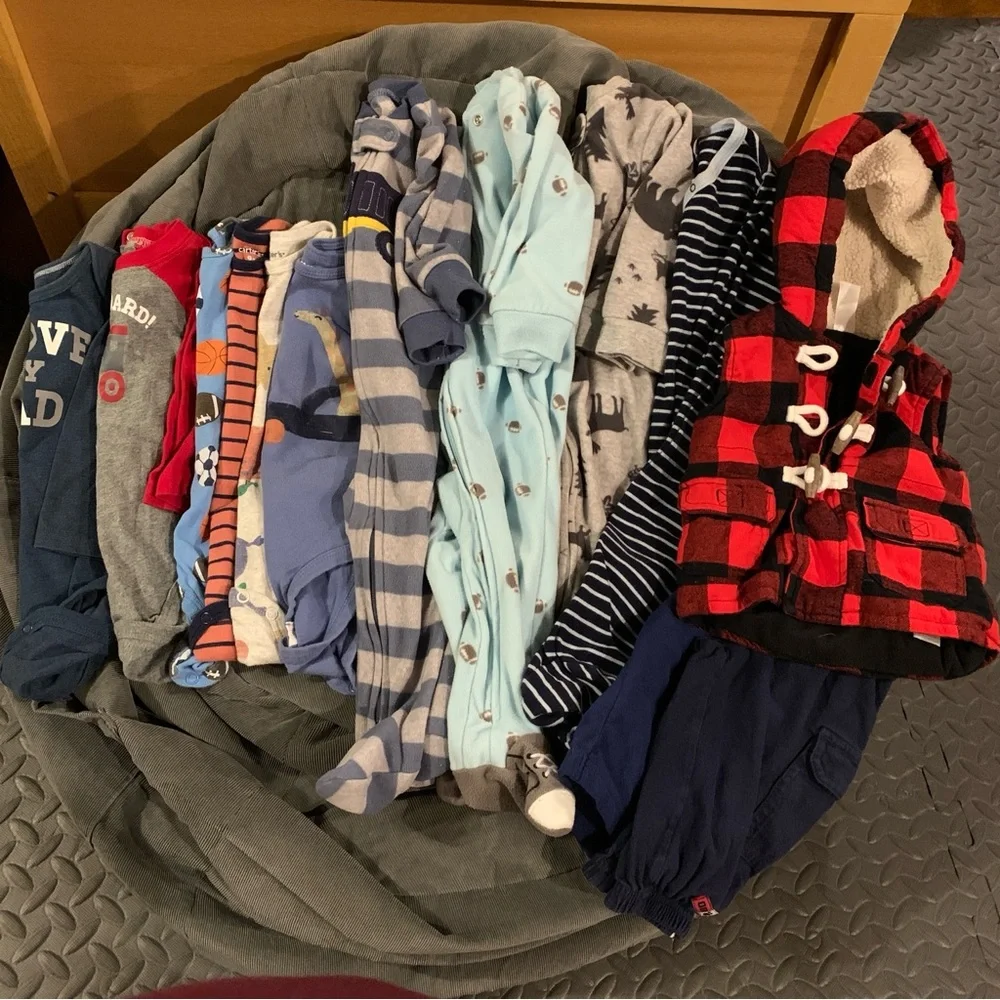 Winter Clothing Lot Baby Boy Size 9 Months Fleece Pajamas Bodysuits Pants Vest